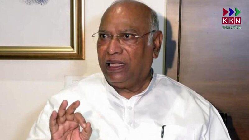 Kharge Urges PM Modi to Implement Caste Census