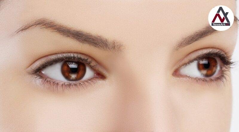 How to Improve Eyesight Naturally: Fruits That Help Boost Vision in the Digital Age