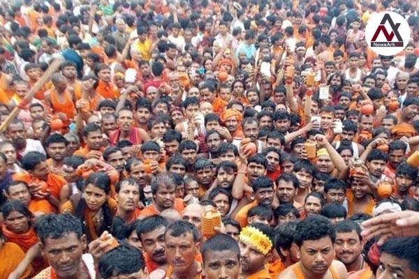 Shravani Mela 2025: Over Three Lakh Devotees Offer Prayers at Baba Garibnath Dham on Third Somvari