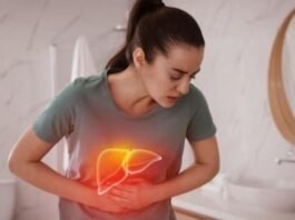 8 Daily Habits That Can Seriously Damage Your Digestion