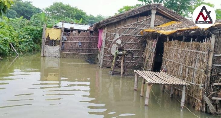 Bihar Flood Situation Worsens as Rivers Overflow, Millions Affected Across Districts