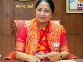 Delhi CM Rekha Gupta Attacked During Public Hearing