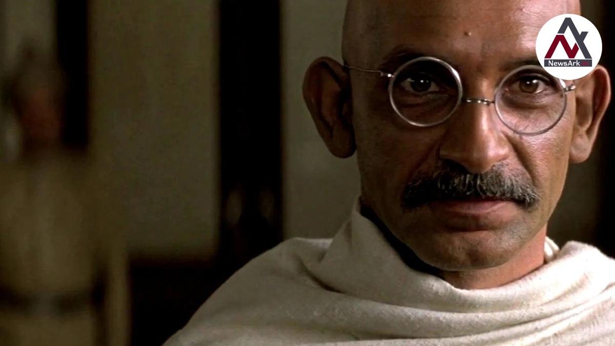 Did you know this actor played the role of Gandhi in 1982 period drama film?