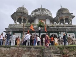 Fatehpur Dispute: Claims, Counterclaims, and the History Behind the Controversial Structure