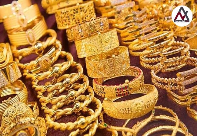 Gold and Silver Prices Soar on 4 August