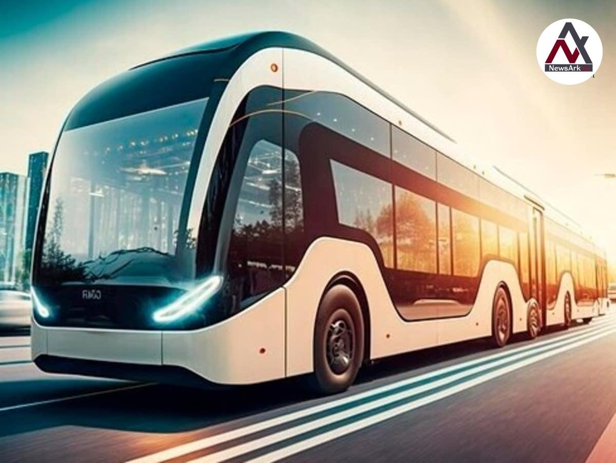 IIT Hyderabad Launches India’s First AI-Powered Driverless Bus