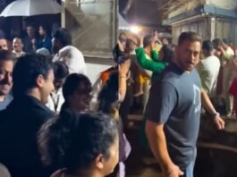 Salman Khan grooves to dhol beats at Ganesh visarjan, videos goes viral | Watch