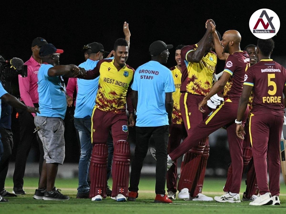 Suresh Raina Reacts to Pakistan’s Humiliating Loss in WCL Final