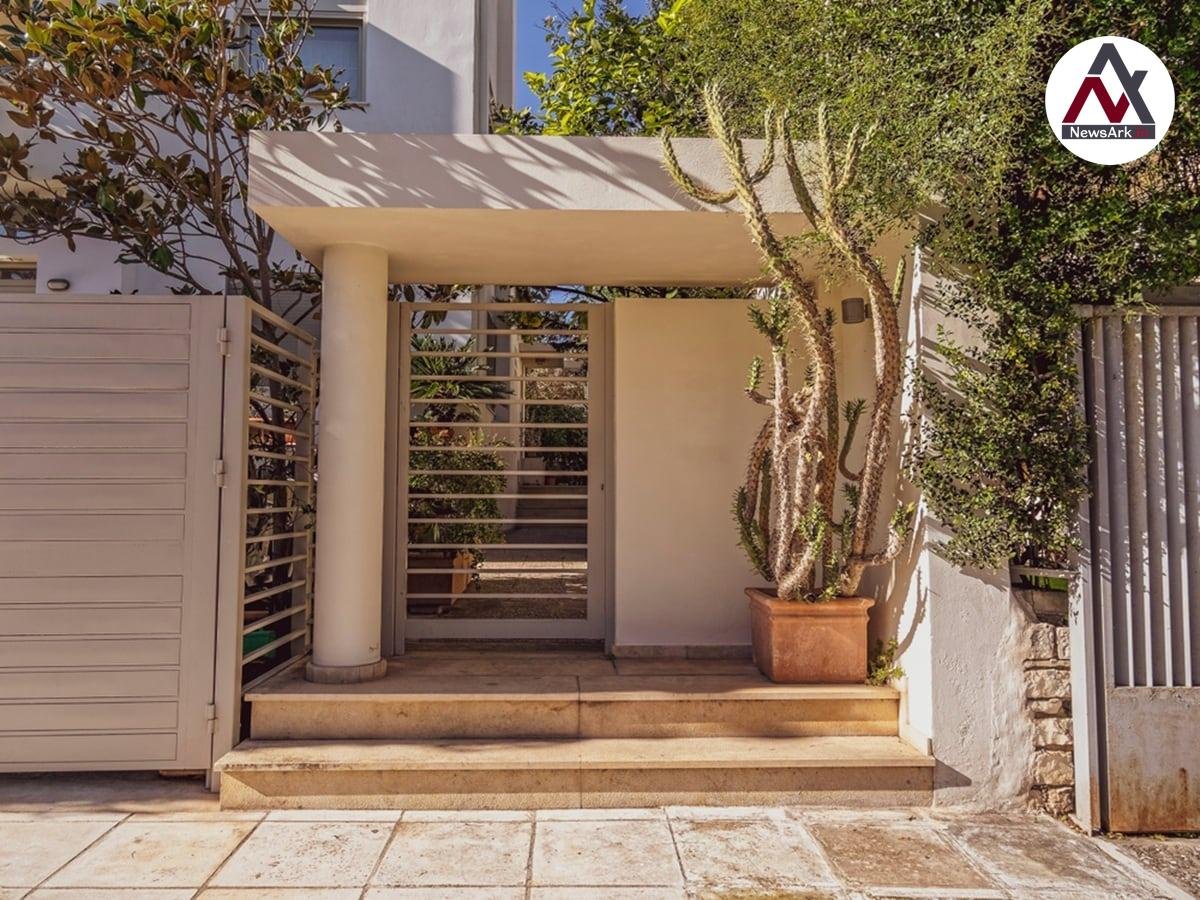 Vastu Tips for Main Entrance: Plants to Avoid and Right Choices for Positive Energy